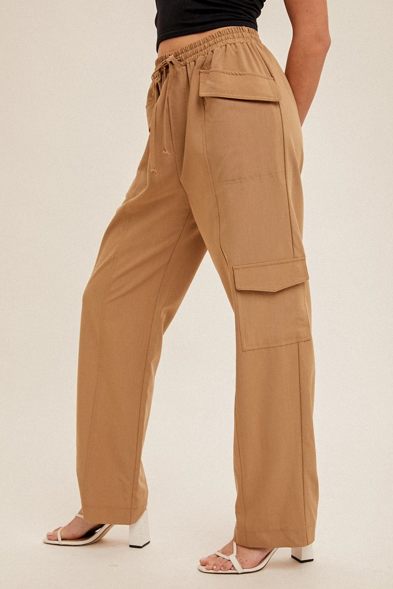 Hem & Thread Drawstring Waist Straight Leg Cargo Pants