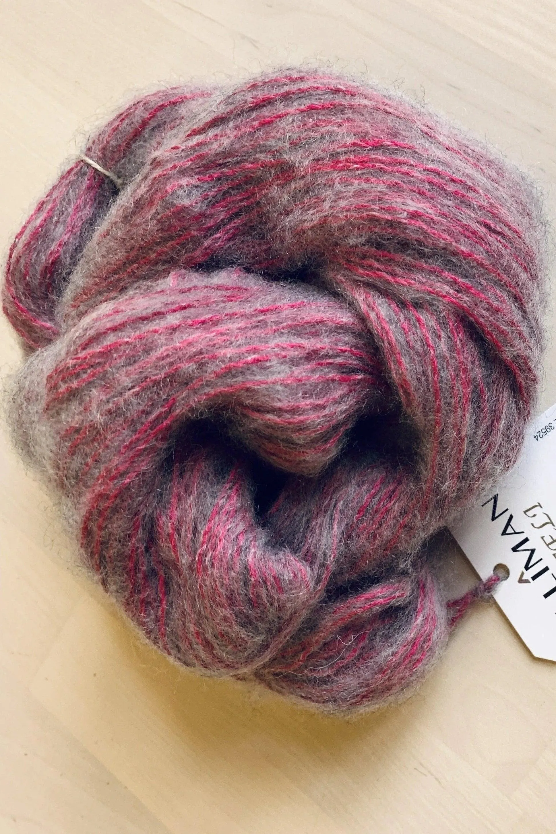 Illimani Yarn Feli