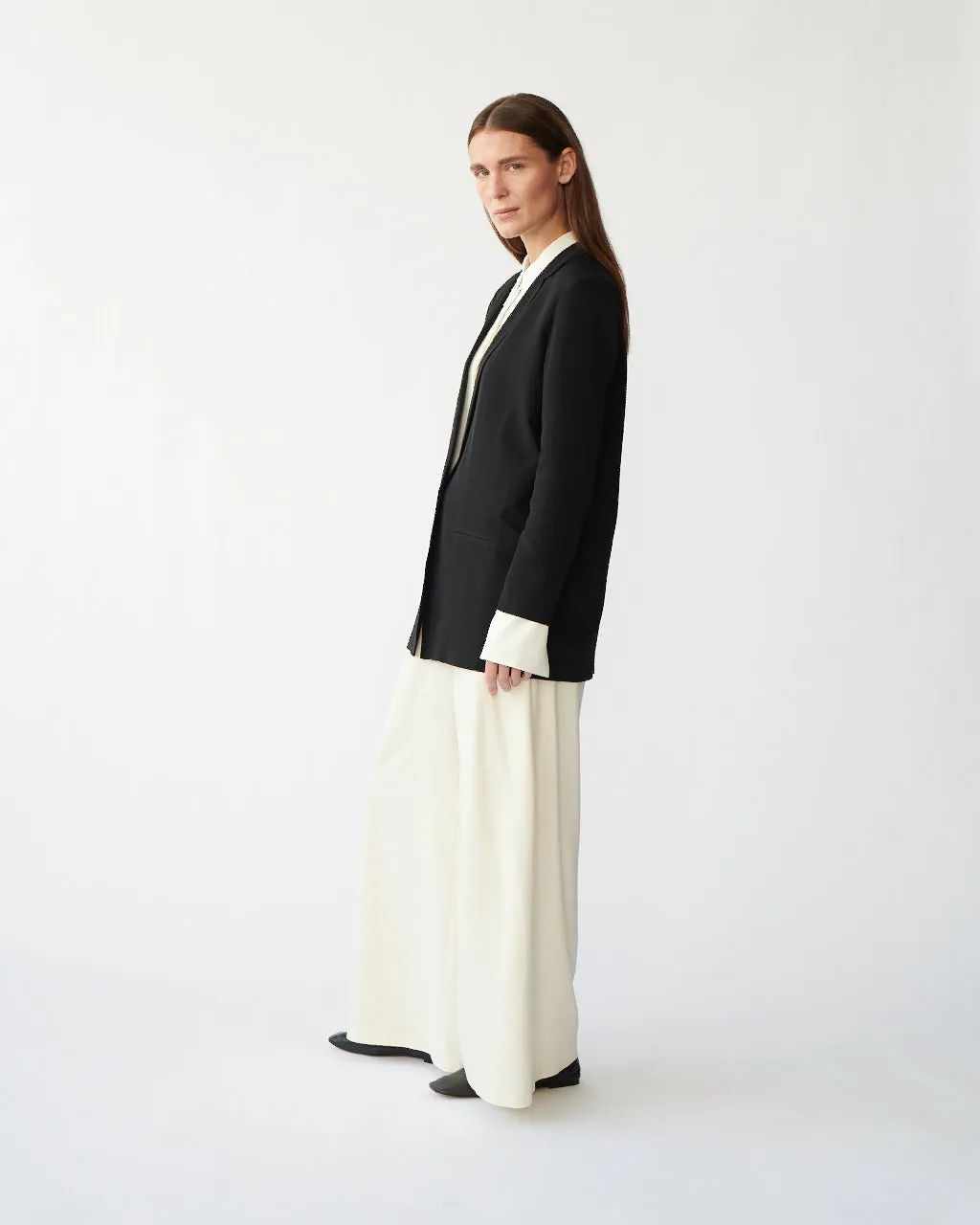 MENA BLAZER - BLACK - RAW SILK