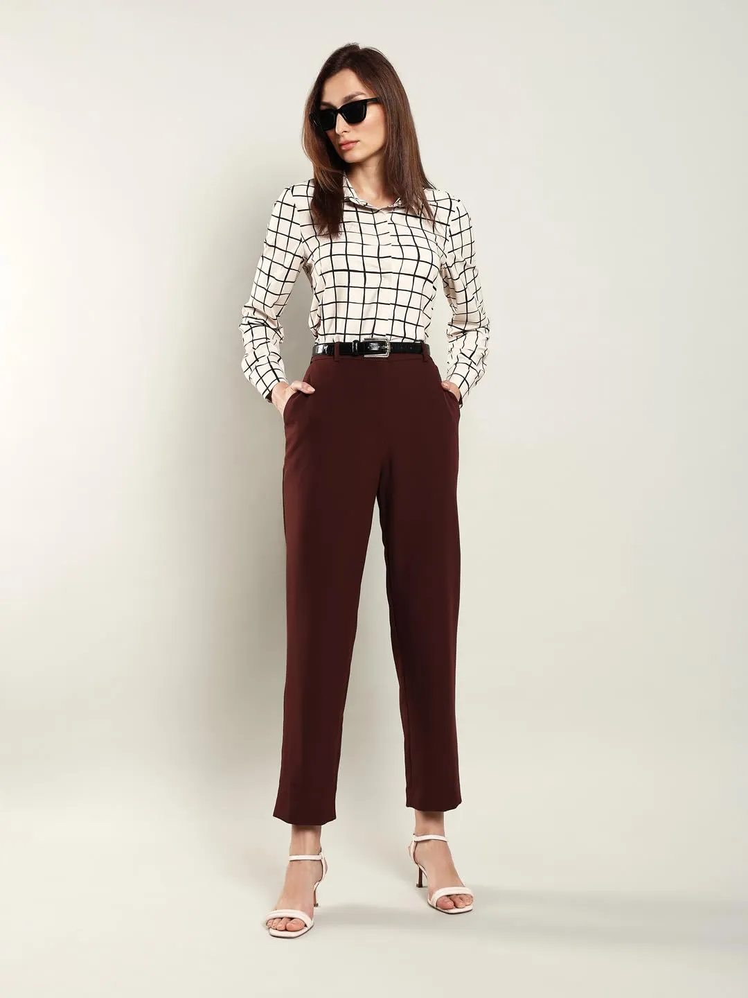 VERO MODA Women's Slim Pants (Bitter Chocolate)